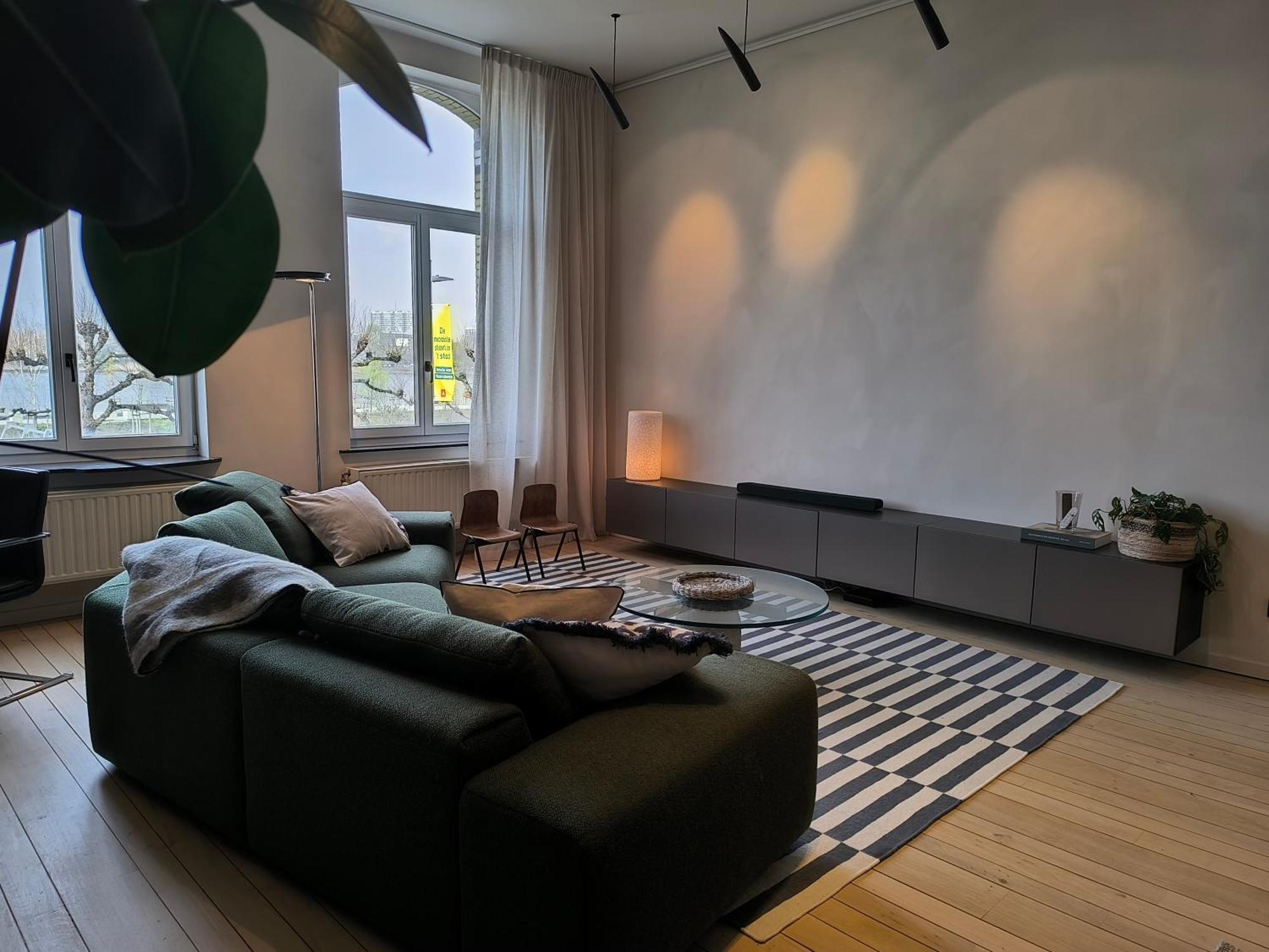 Stunning Riverview